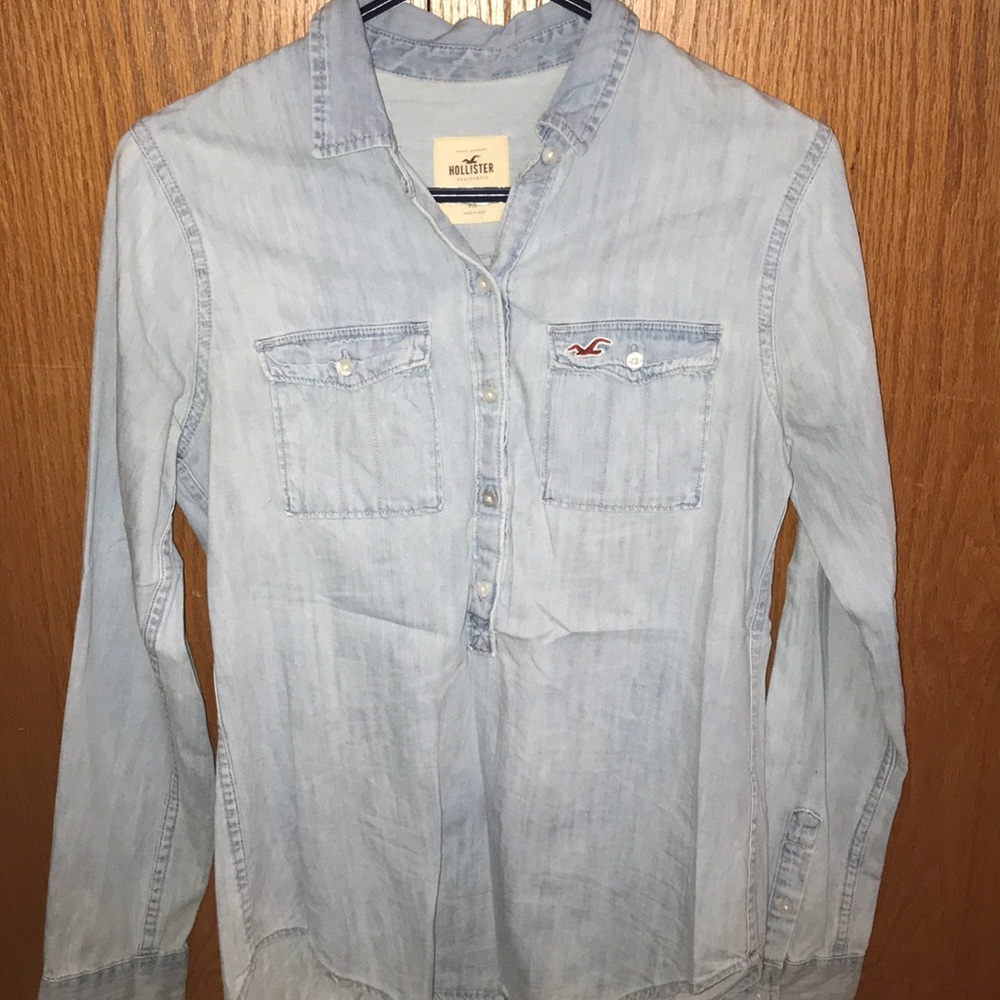 Half button Hollister denim shirt